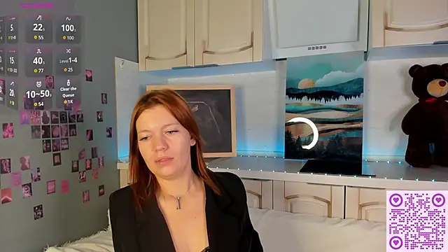 Snapshot of BattyBaker chatting on 09-13-25, 01:27 BattyBaker online show from 09-13-25, 01:27