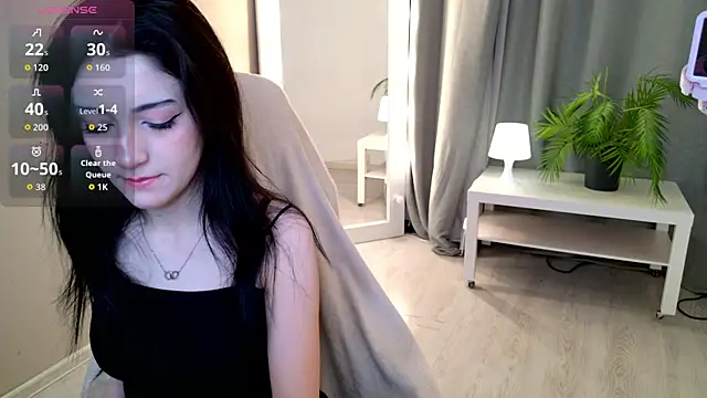 Snapshot of Witavaron chatting on 10-24-25, 05:06 Witavaron online show from 10-24-25, 05:06