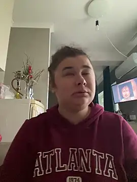 AliceCurlyX online show from 11-29-25, 10:15