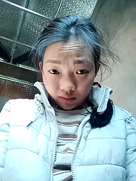 Ananine online show from 11-26-25, 06:35