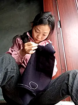 Ananine online show from 11-12-25, 12:59