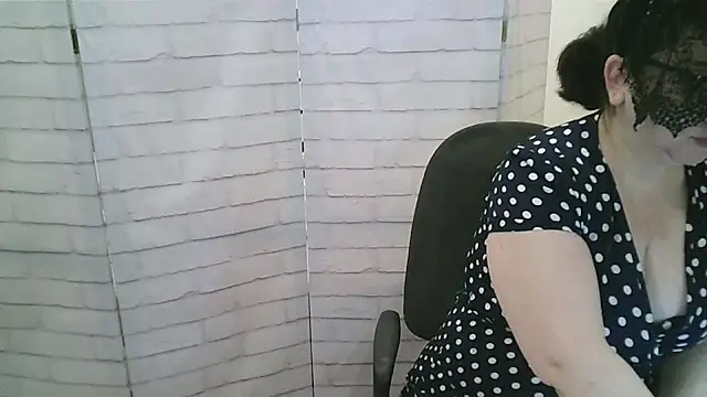 Helen xi  online show from 03-23-26, 03:50