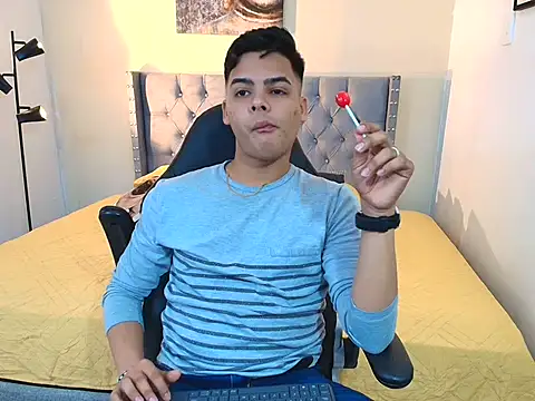 stewart mateo  online show from 09-24-25, 02:40