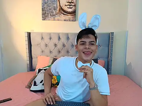 stewart mateo  online show from 10-13-25, 02:02