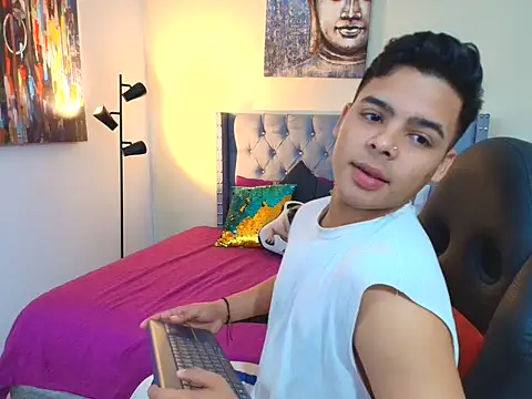 stewart mateo  online show from 09-19-25, 02:26