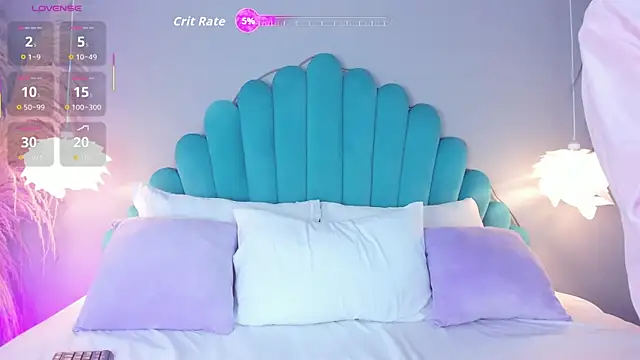 AlassiaHocthner online show from 11-24-25, 11:43