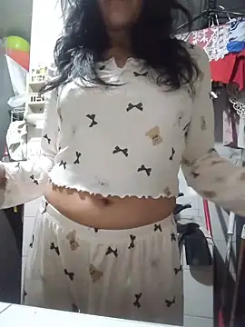 Queen Ashly online show from 05-15-26, 03:04