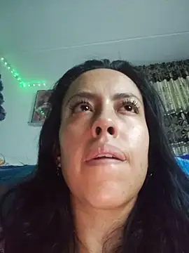 Queen Ashly online show from 12-02-25, 12:11