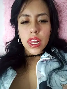 Queen Ashly online show from 11-15-25, 01:53