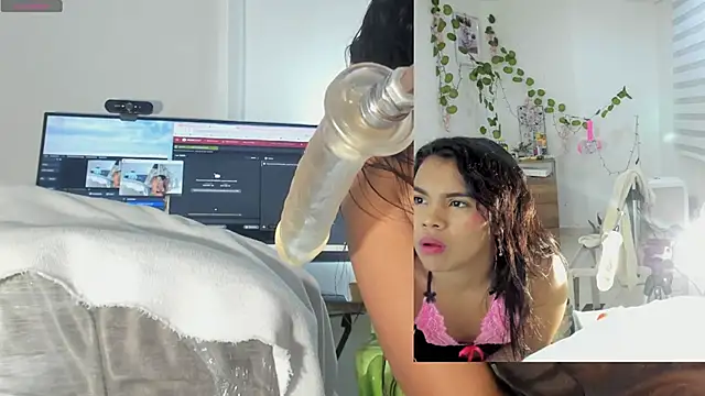 Rosy Emely online show from 12-05-25, 09:30