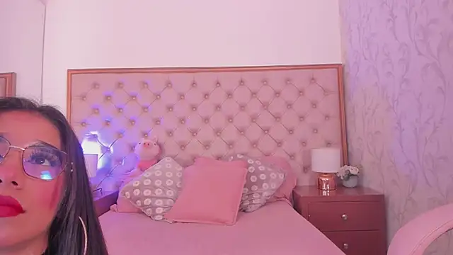 sweetabbey online show from 10-29-25, 02:54