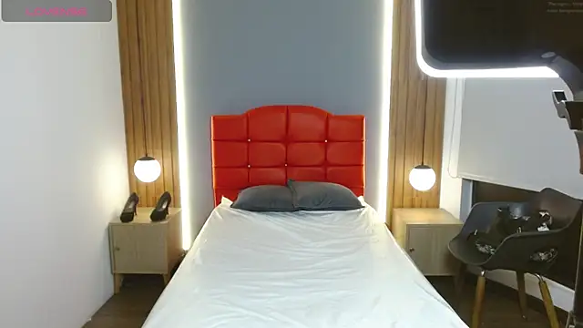 LiaMonroee  online show from 02-13-26, 12:38