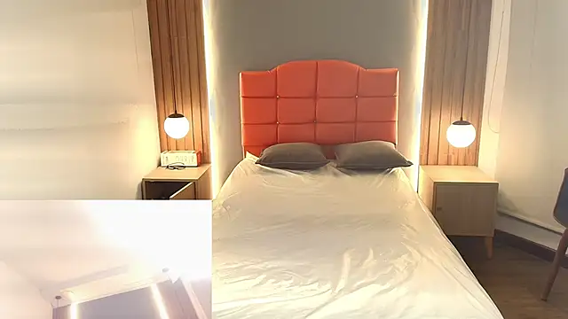 LiaMonroee  online show from 02-25-26, 12:16