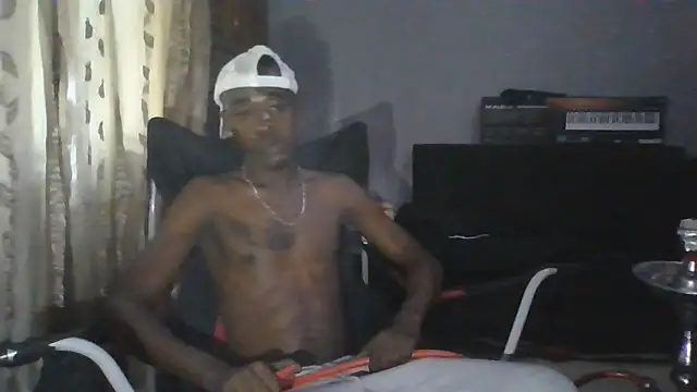 Nykho17 online show from 04-12-26, 02:31