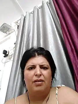 Snapshot of Jann_Riya333 chatting on 06-07-26, 06:40 Jann Riya333 online show from 06-07-26, 06:40