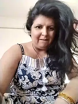 Snapshot of Jann_Riya333 chatting on 10-23-25, 03:38 Jann Riya333 online show from 10-23-25, 03:38