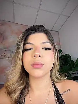 Snapshot of AngelBlushXXX chatting on 06-19-26, 09:09 AngelBlushXXX online show from 06-19-26, 09:09