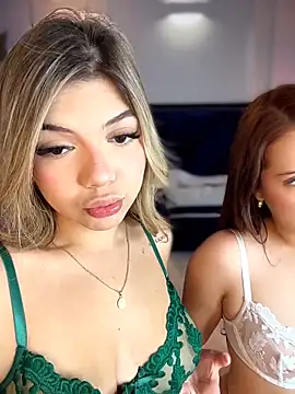 Snapshot of AngelBlushXXX chatting on 02-25-26, 09:25 AngelBlushXXX online show from 02-25-26, 09:25