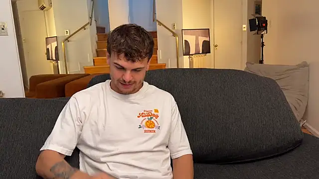 lenruy online show from 12-18-25, 01:11