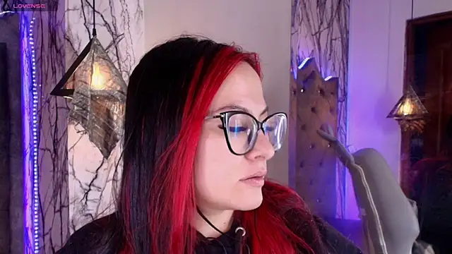 Zami Escobar of online show from 03-10-26, 05:06