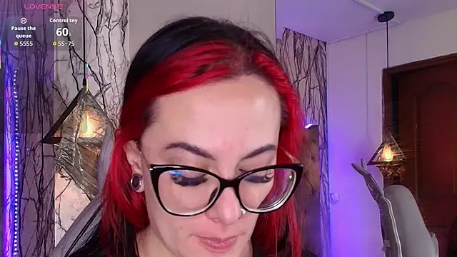 Zami Escobar of online show from 03-01-26, 05:24