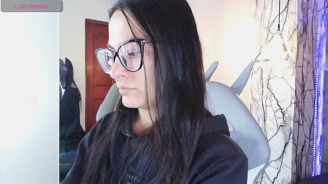 Zami Escobar of online show from 10-14-25, 07:03