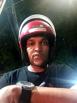 Snapshot of Snoopreto42 chatting on 02-16-26, 11:46 Snoopreto42 online show from 02-16-26, 11:46