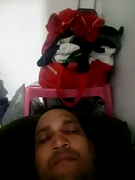 Snapshot of Snoopreto42 chatting on 02-22-26, 01:08 Snoopreto42 online show from 02-22-26, 01:08