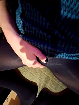 sexesensuellesansinterdit online show from 12-20-25, 09:39