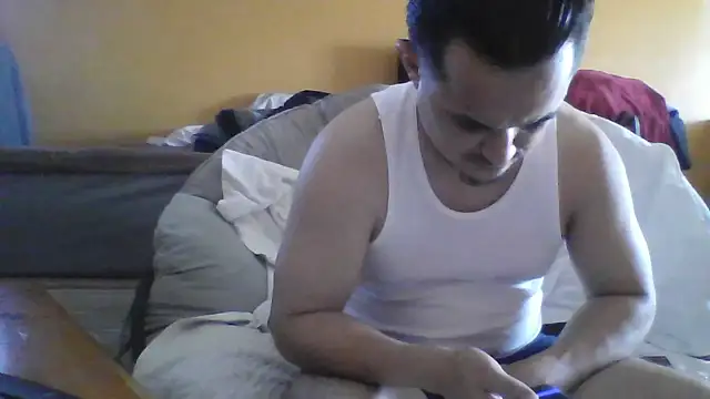Snapshot of latindaddy69 chatting on 06-23-26, 02:48 latindaddy69 online show from 06-23-26, 02:48