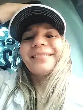 Snapshot of Ms_lunaRose chatting on 02-06-26, 05:42 Ms lunaRose online show from 02-06-26, 05:42