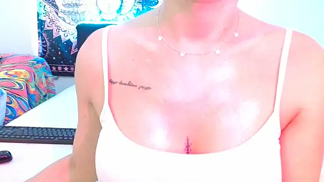 lilithxy online show from 10-17-25, 05:37