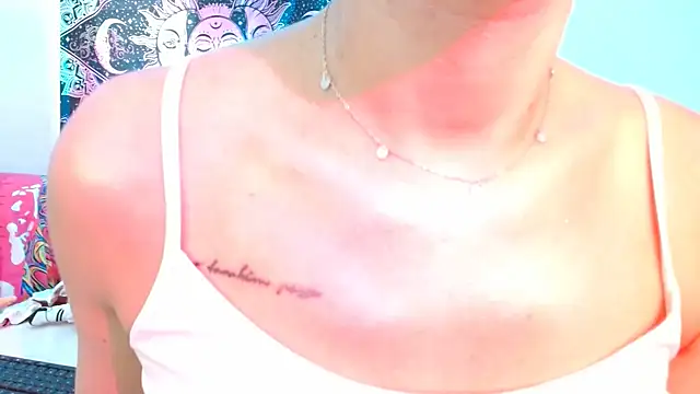 lilithxy online show from 10-20-25, 05:35