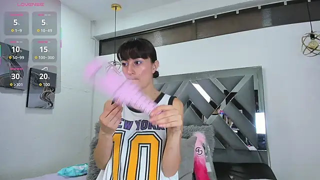 Candy Hott7 online show from 01-14-26, 08:34