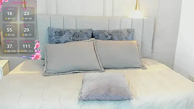 victoria bourne online show from 11-08-25, 07:06