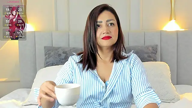 victoria bourne online show from 09-11-25, 07:14