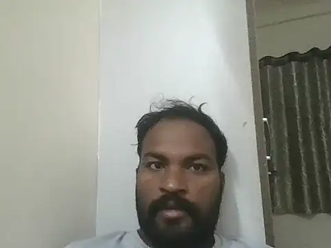 Snapshot of king_godgm chatting on 10-10-25, 02:18 king godgm online show from 10-10-25, 02:18