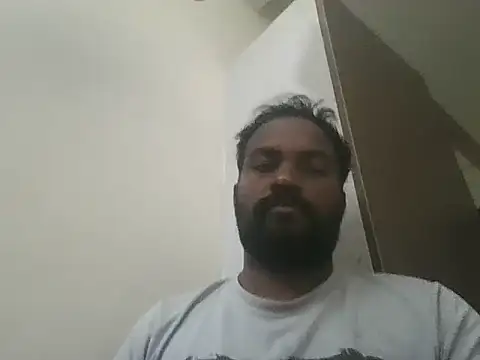 Snapshot of king_godgm chatting on 10-11-25, 04:19 king godgm online show from 10-11-25, 04:19