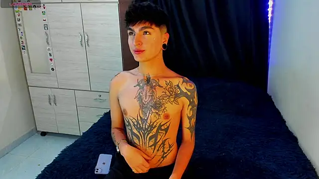 Dark luckyyy online show from 10-23-25, 12:31