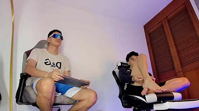 sotooliver3 online show from 12-01-25, 09:15