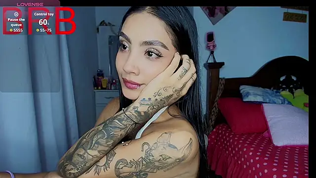 mia yireth online show from 12-04-25, 03:11