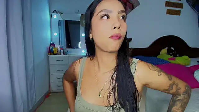 mia yireth online show from 10-16-25, 01:36