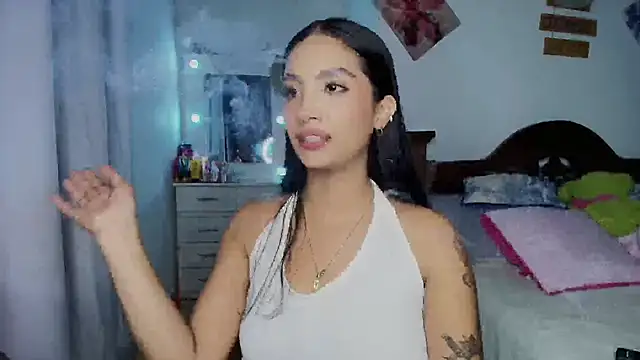 mia yireth online show from 10-14-25, 12:11