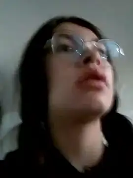 Snapshot of Kylie_Rivers chatting on 10-01-25, 11:14 Kylie Rivers online show from 10-01-25, 11:14