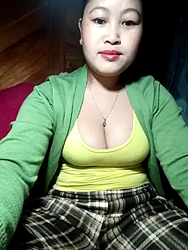 maycuc123 online show from 01-06-26, 12:47