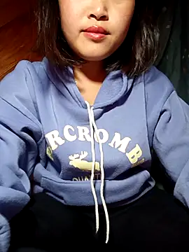 maycuc123 online show from 01-15-26, 01:31