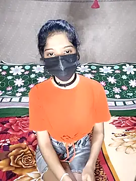 Snapshot of emali_baba chatting on 09-10-25, 04:11 emali baba online show from 09-10-25, 04:11