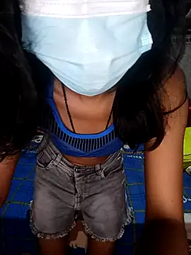 Snapshot of emali_baba chatting on 02-13-26, 05:02 emali baba online show from 02-13-26, 05:02