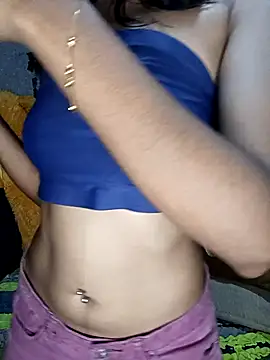 Snapshot of emali_baba chatting on 02-23-26, 10:38 emali baba online show from 02-23-26, 10:38