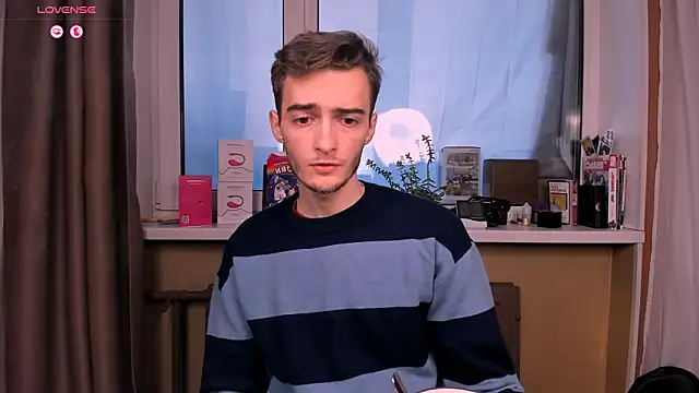 spider    man online show from 09-28-25, 01:29